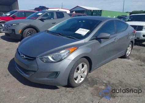 2013 Hyundai Elantra Gls z USA, uszkodzony, nr VIN 5NPDH4AE0DH241738